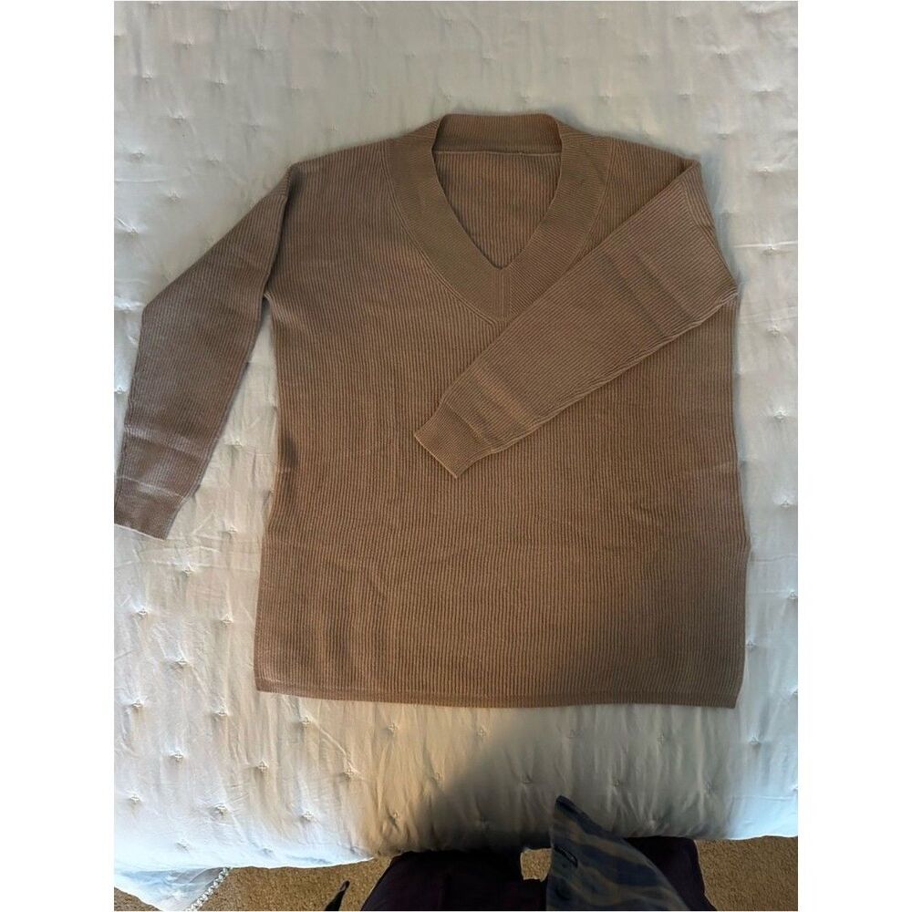 Max Mara 100% Cashmere Ribbed V-Neck Sweater Camel Size S